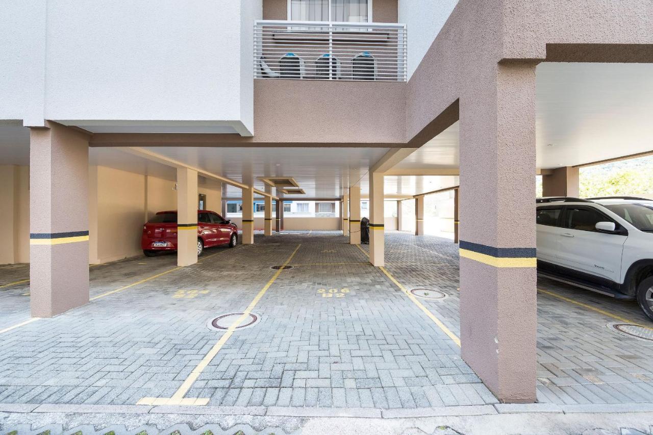 Cardeal 206B - Aconchegante Apartamento Na Praia De Bombas - 2 Dormitorios 5 Pessoas - Bombinhas Extérieur photo